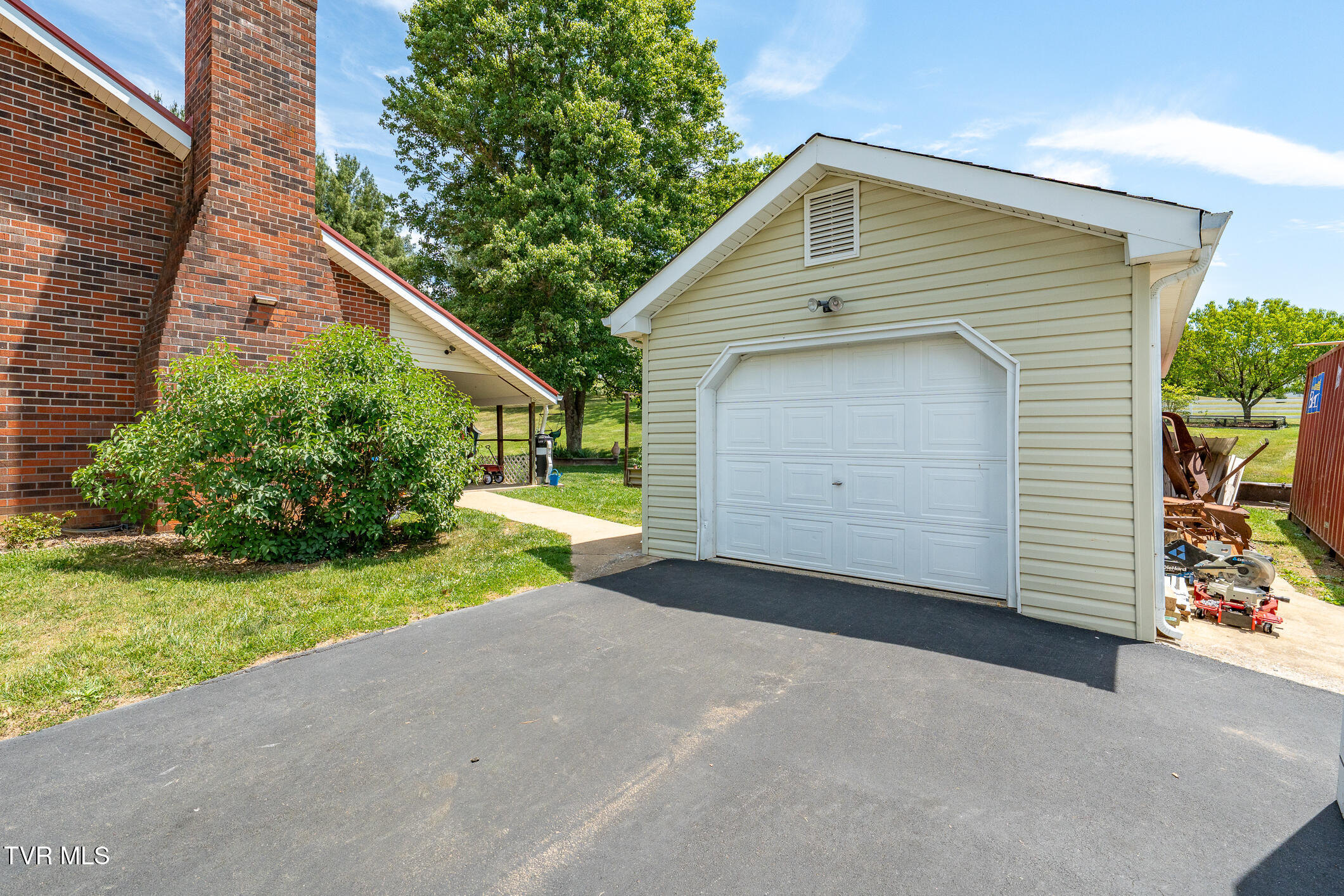 282 Horseshoe Bend Road