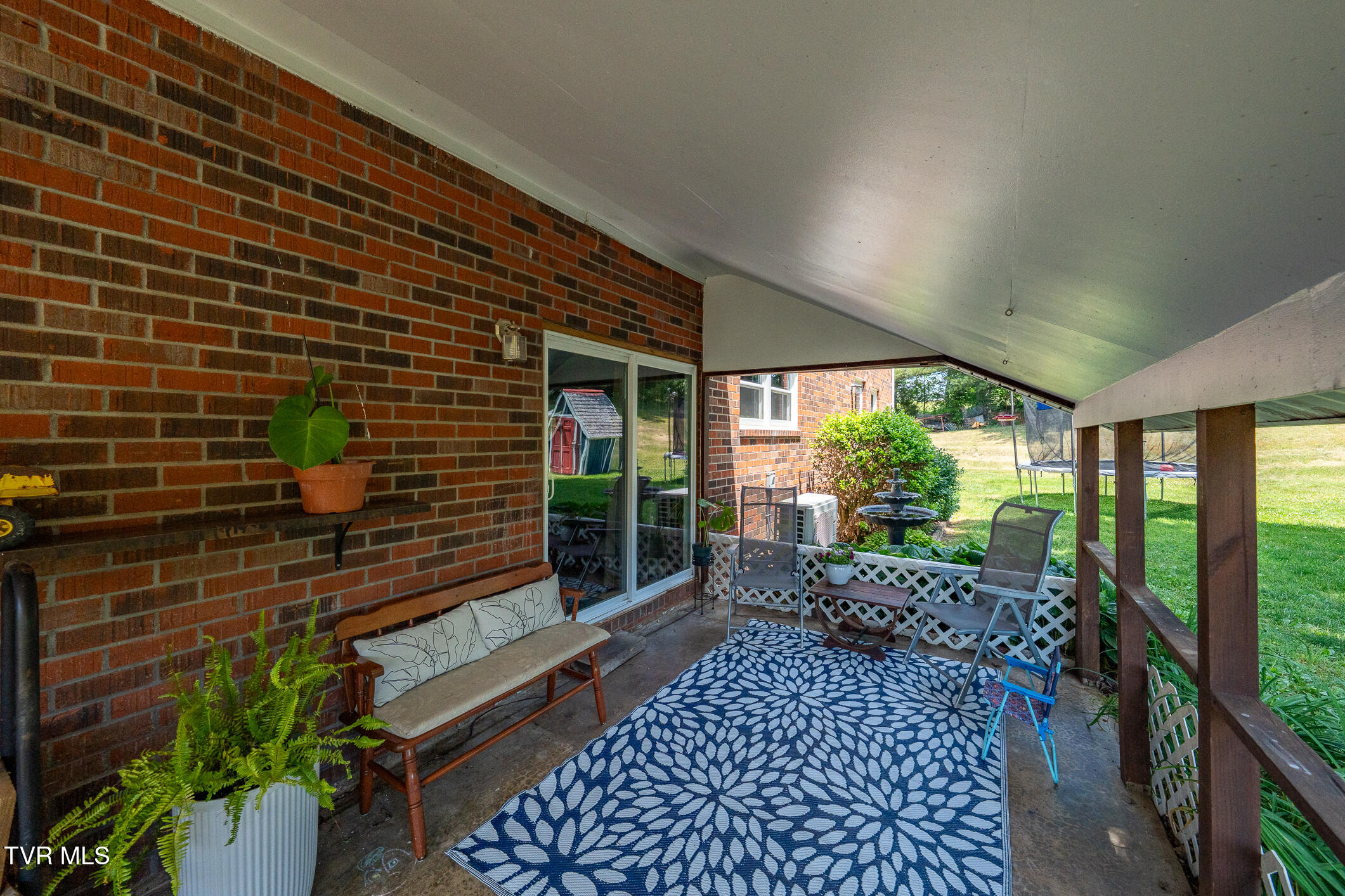 282 Horseshoe Bend Road