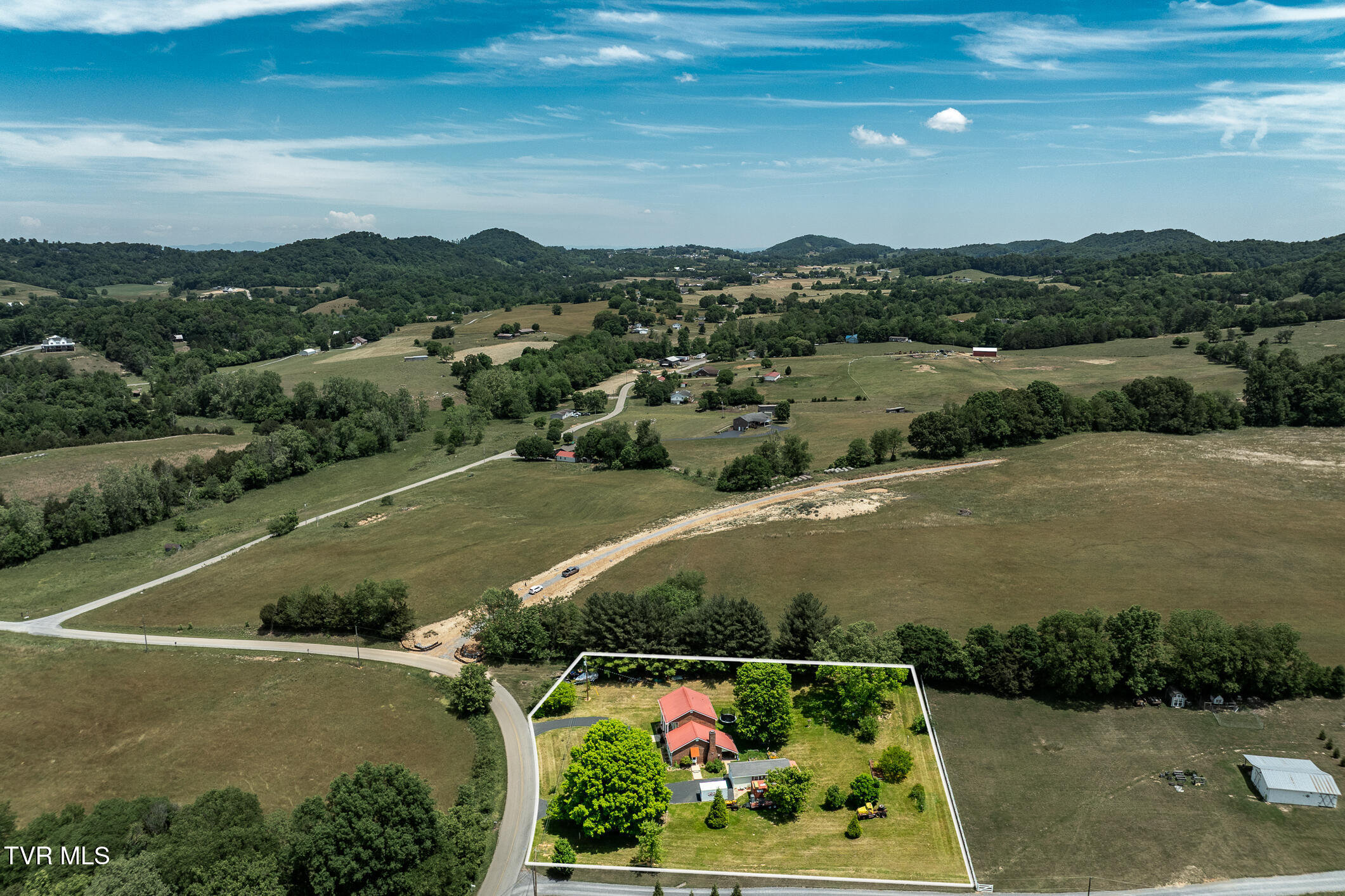 282 Horseshoe Bend Road
