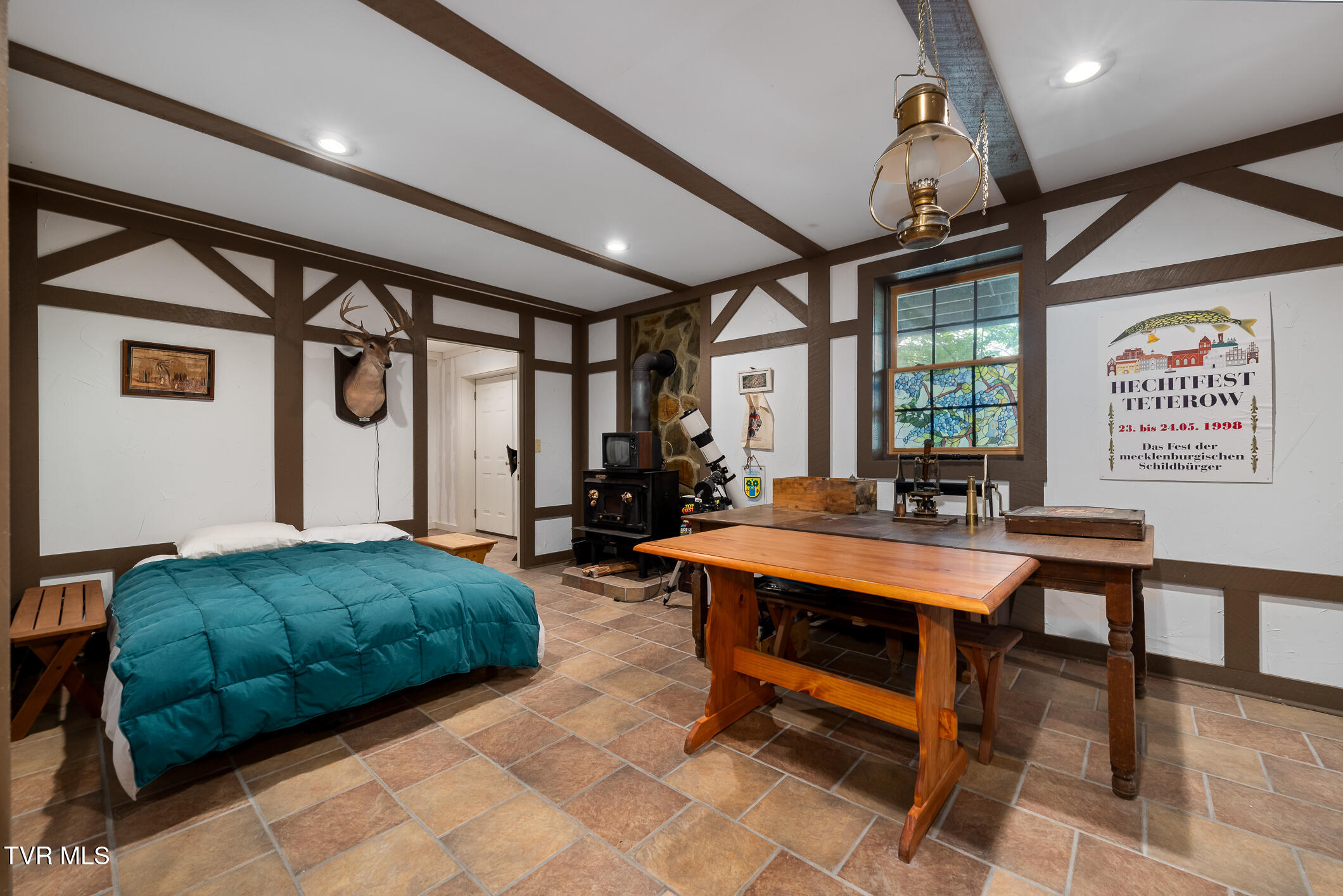 206 Ripshin Lake Road