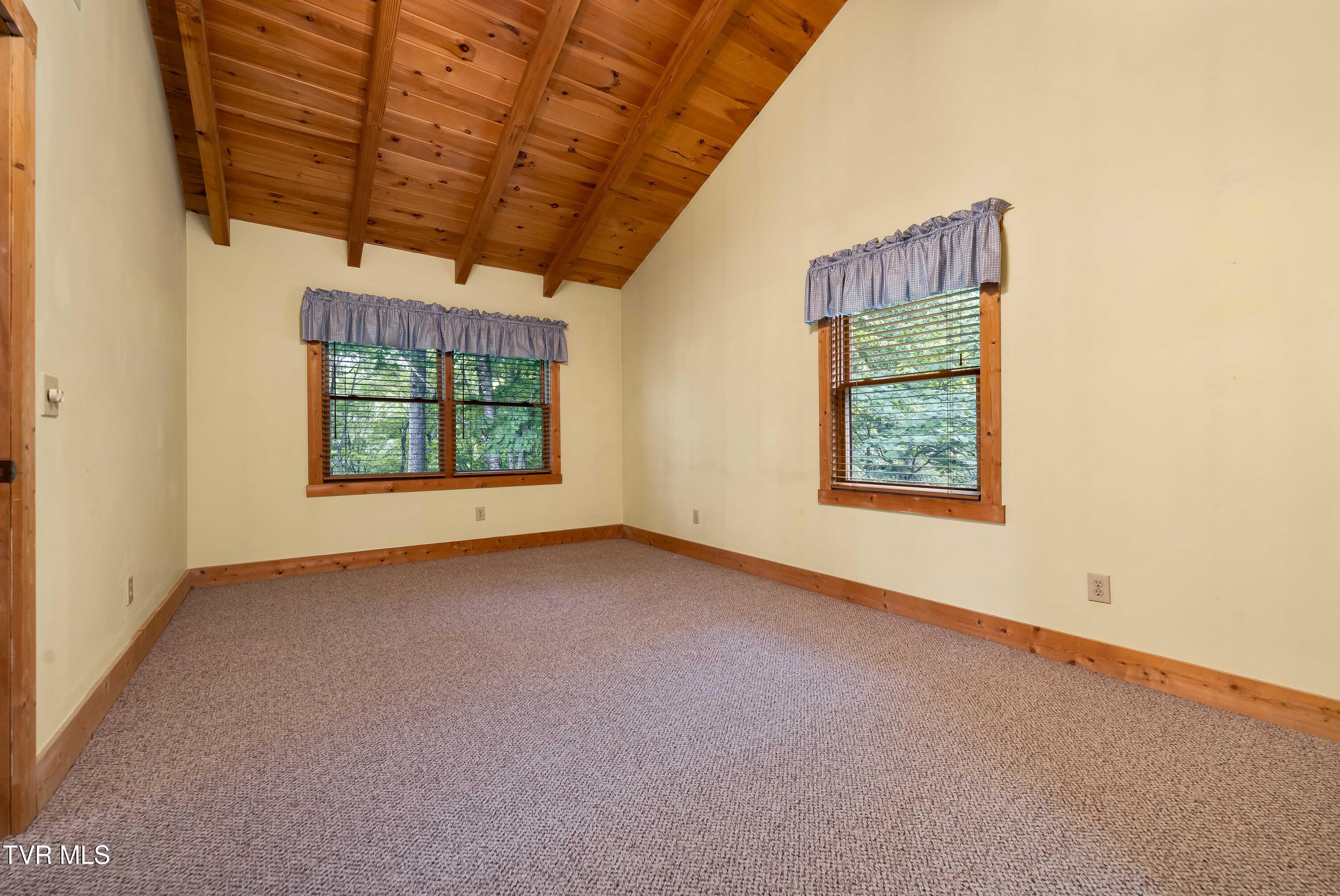 104 Crestwood Drive