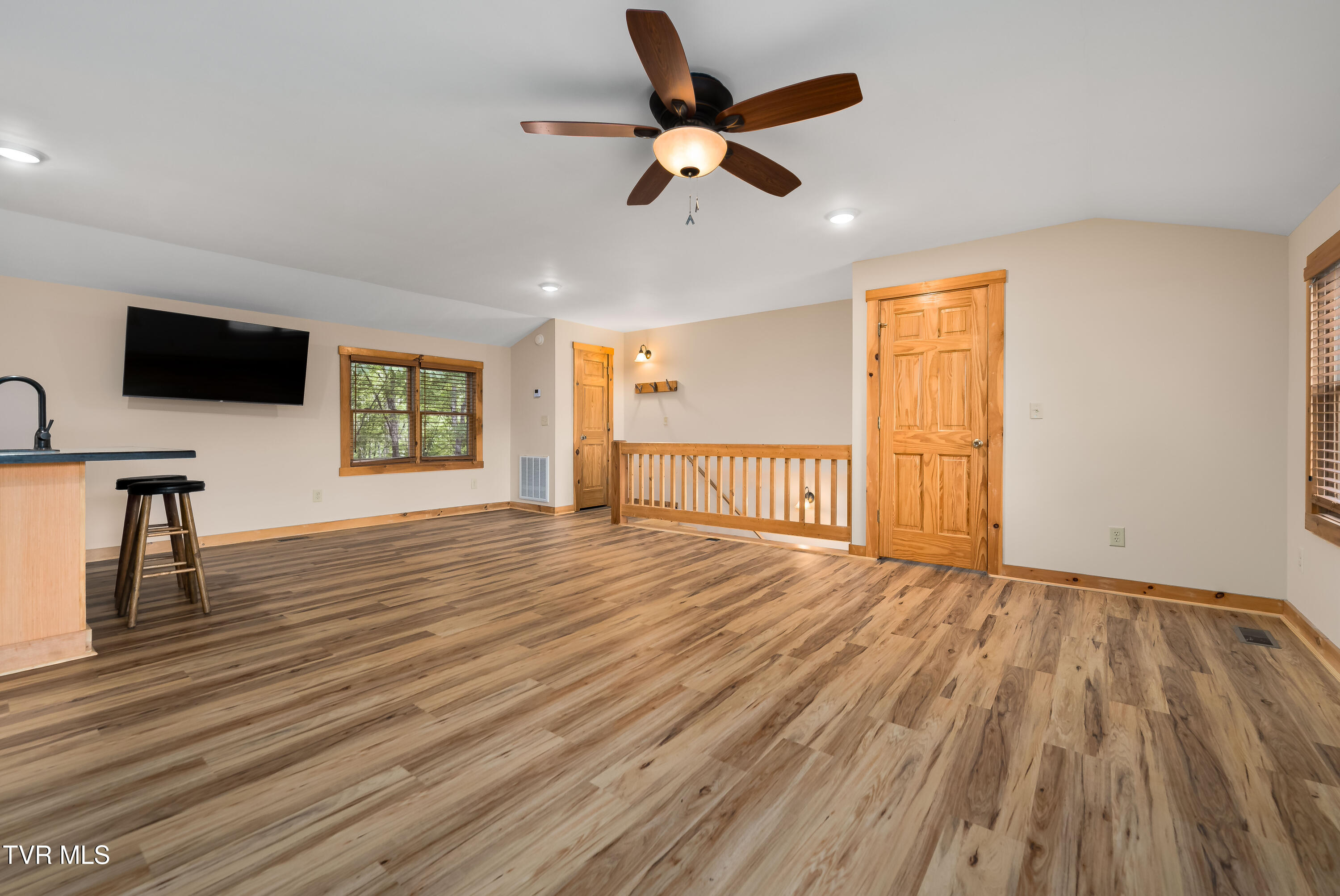 104 Crestwood Drive