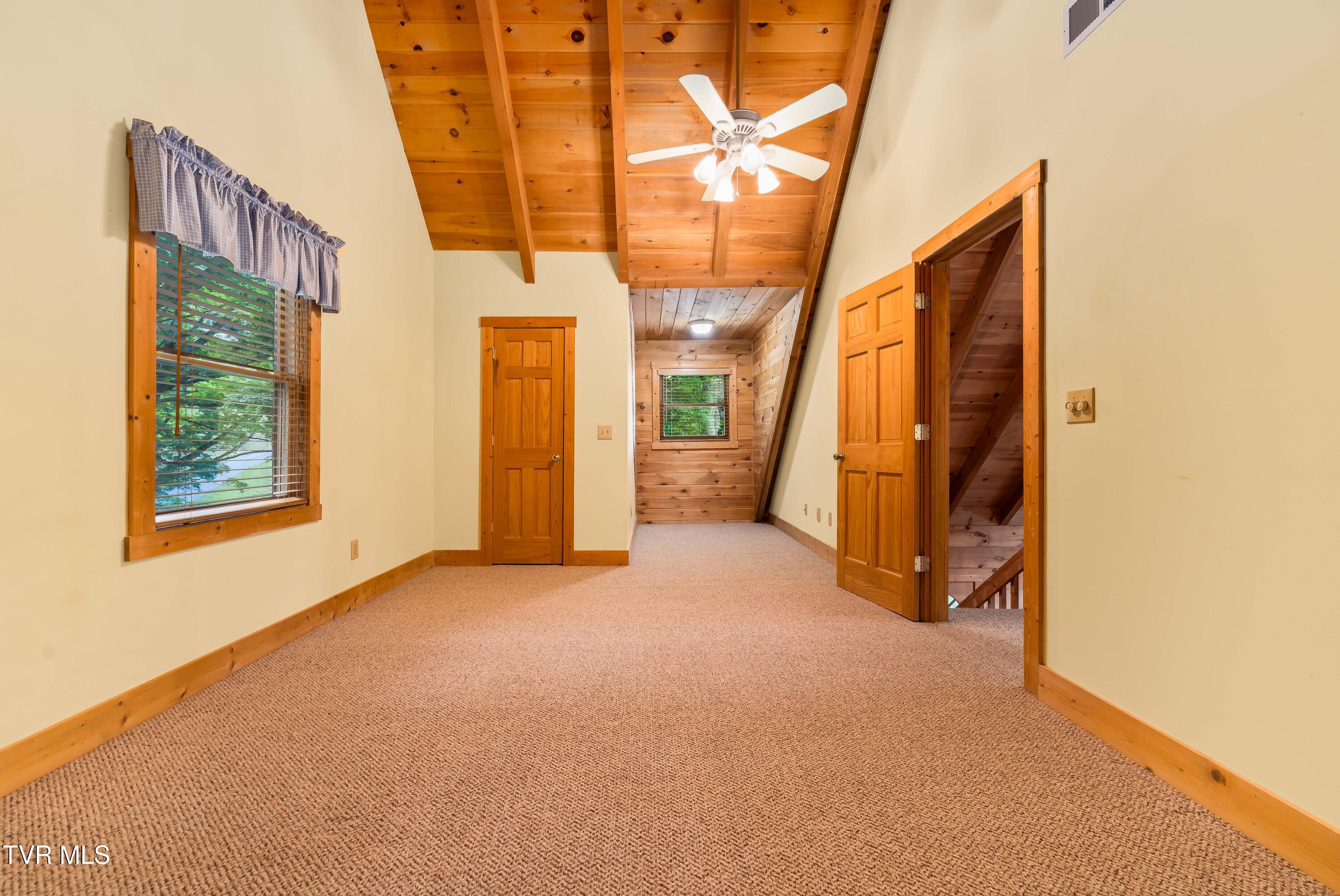 104 Crestwood Drive