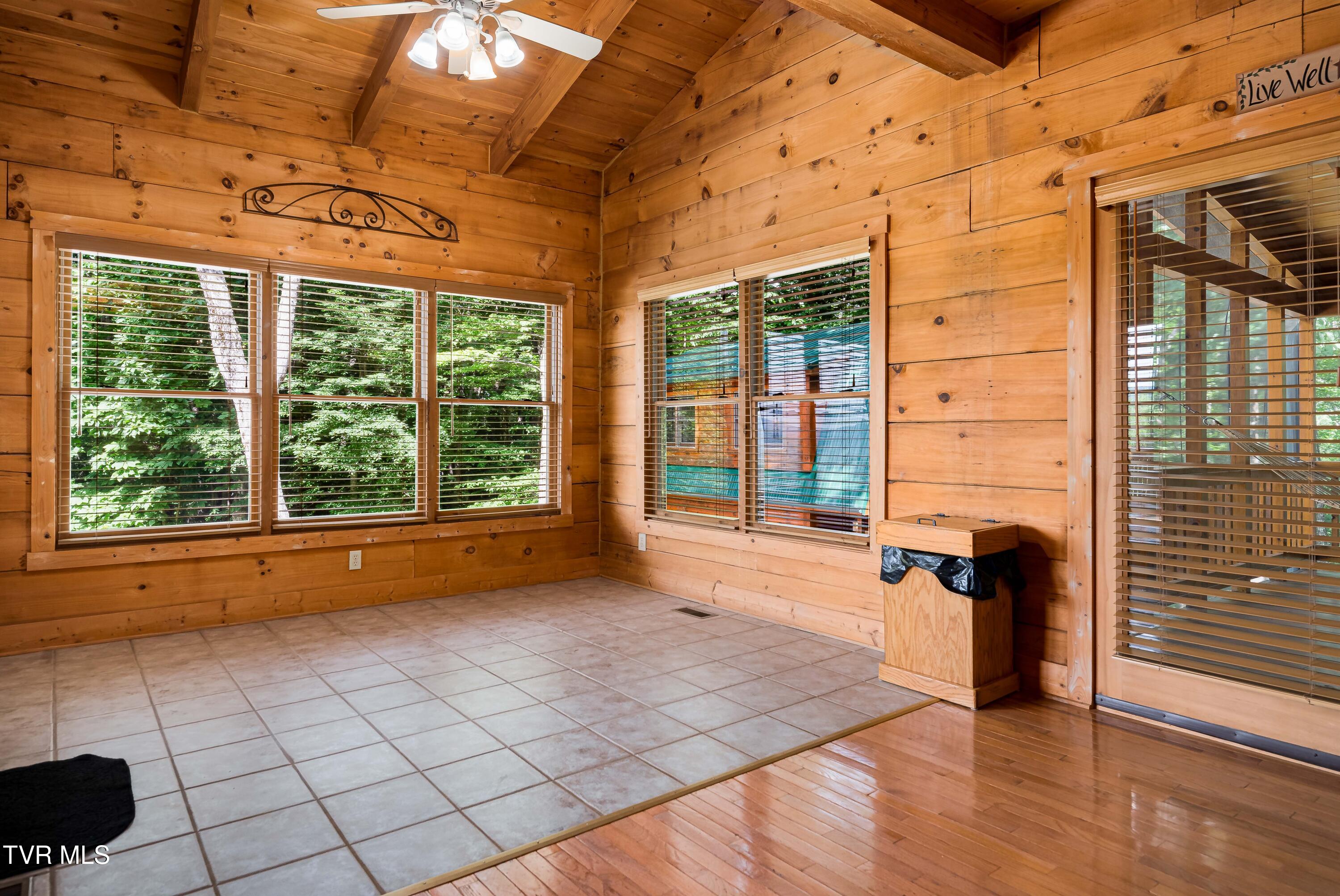 104 Crestwood Drive