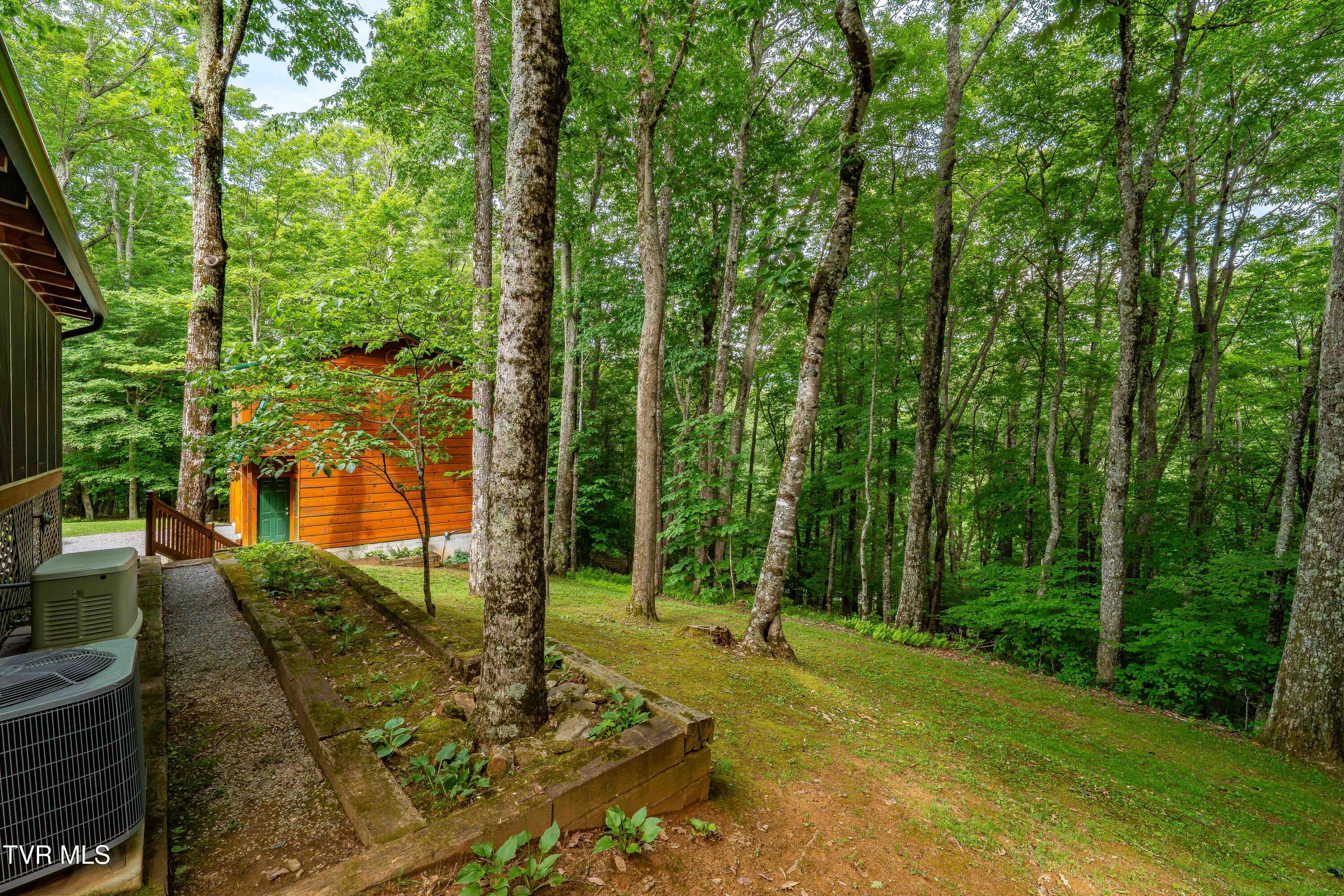 104 Crestwood Drive