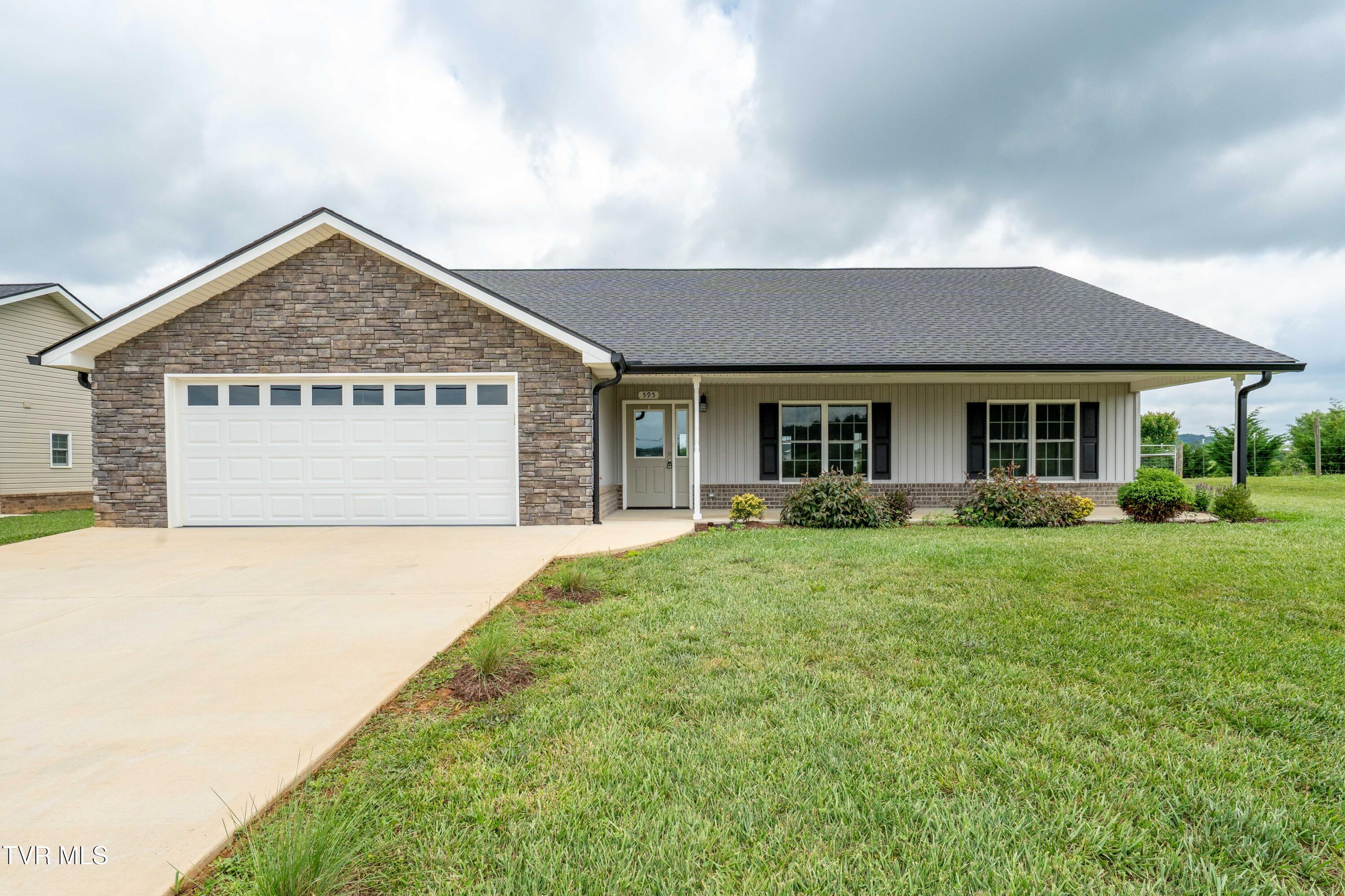 595 Pleasant Valley Road