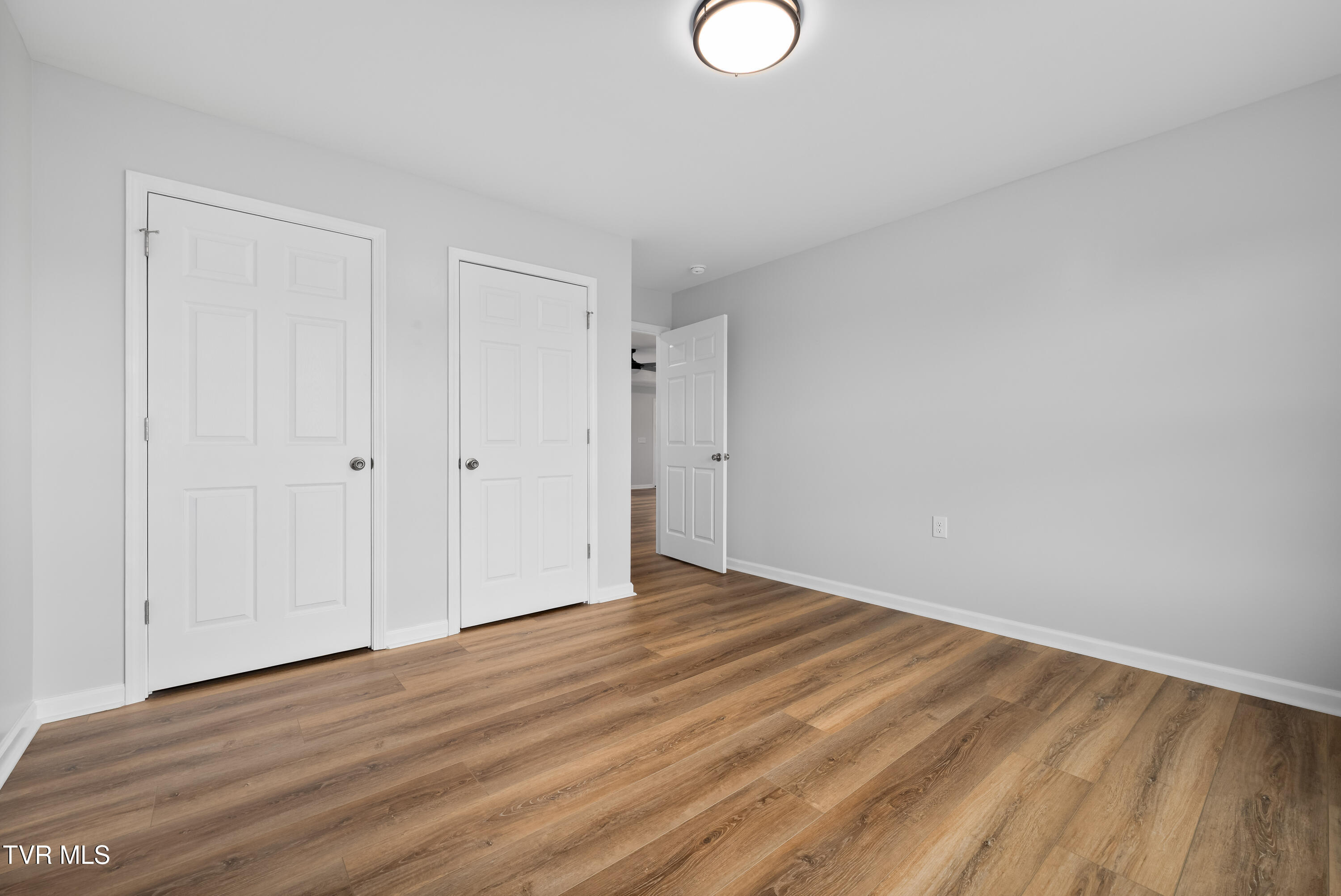 595 Pleasant Valley Road