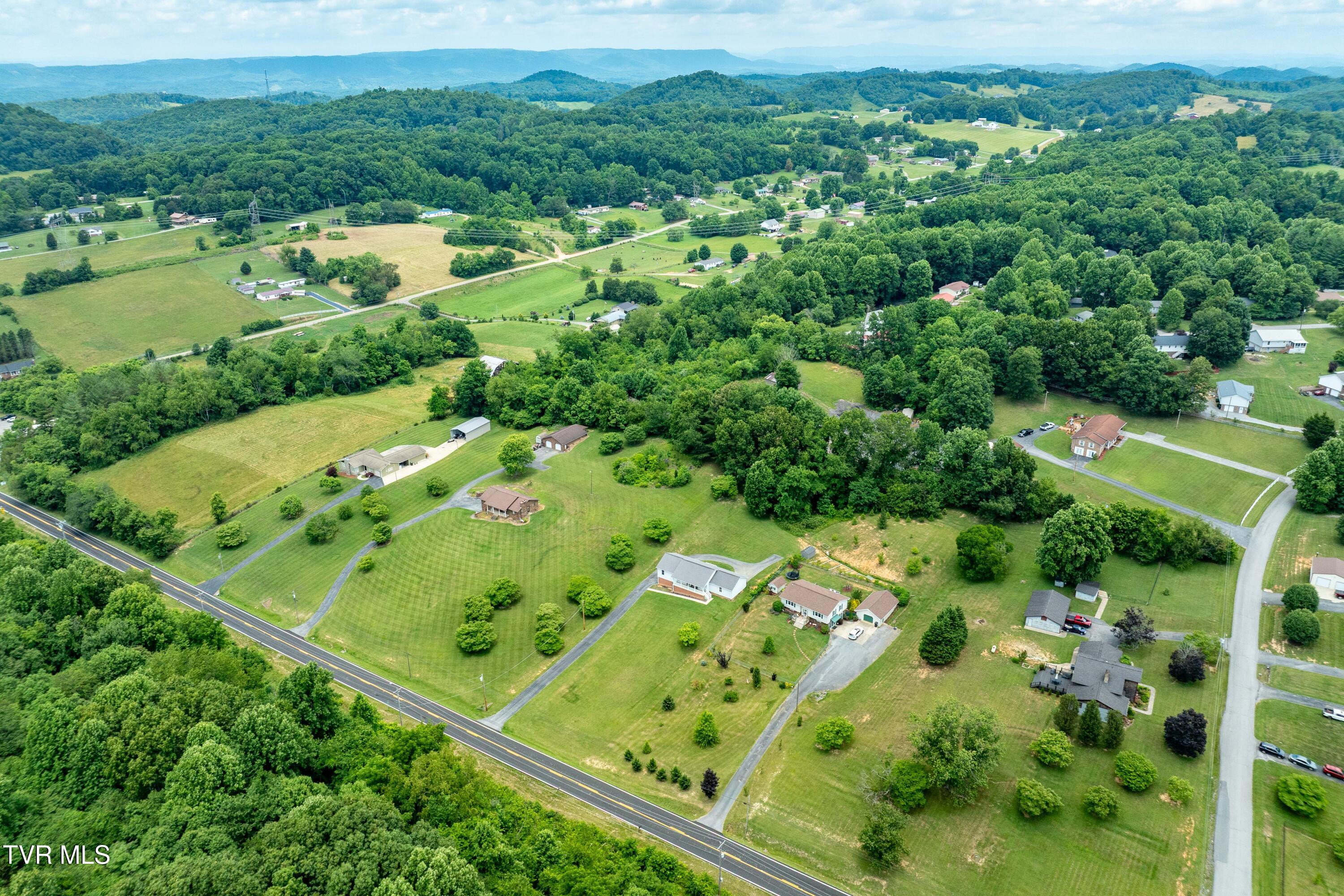 3433 Highway 81