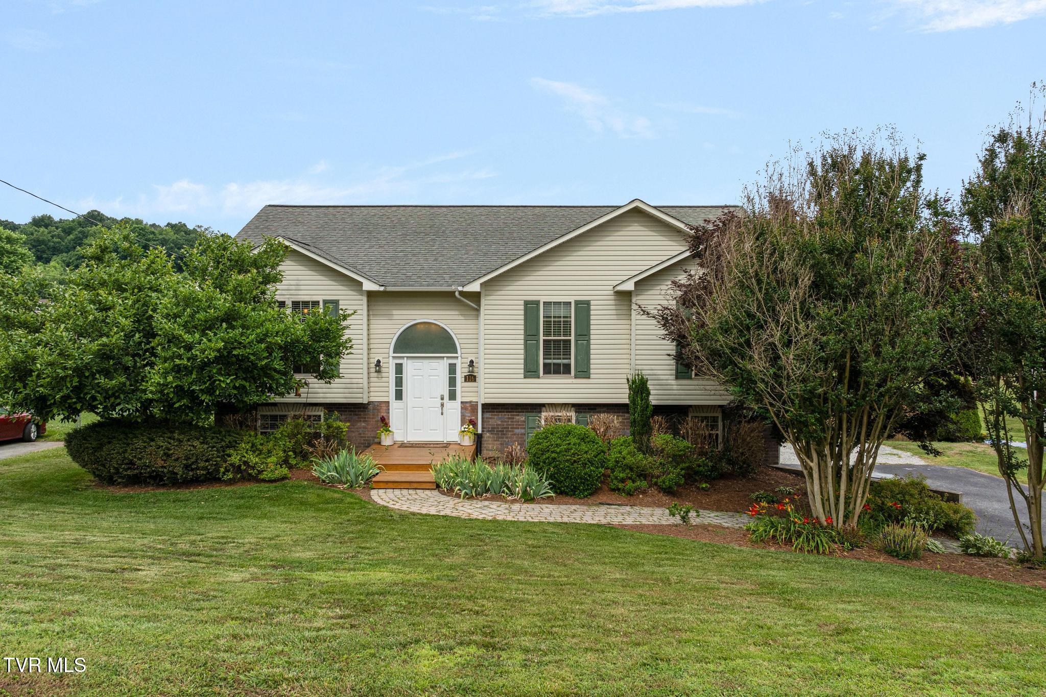 116 Alfalfa Lane