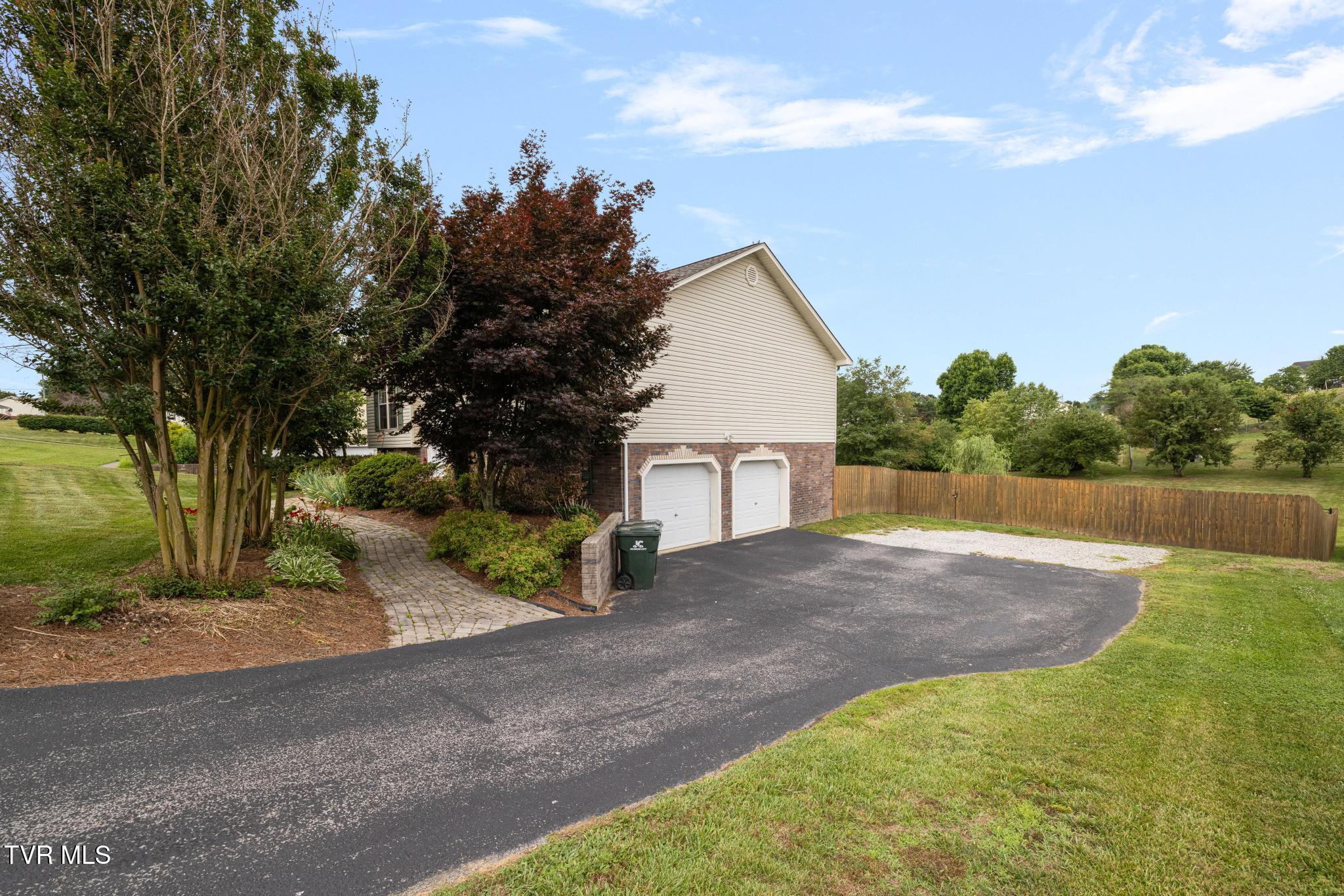 116 Alfalfa Lane