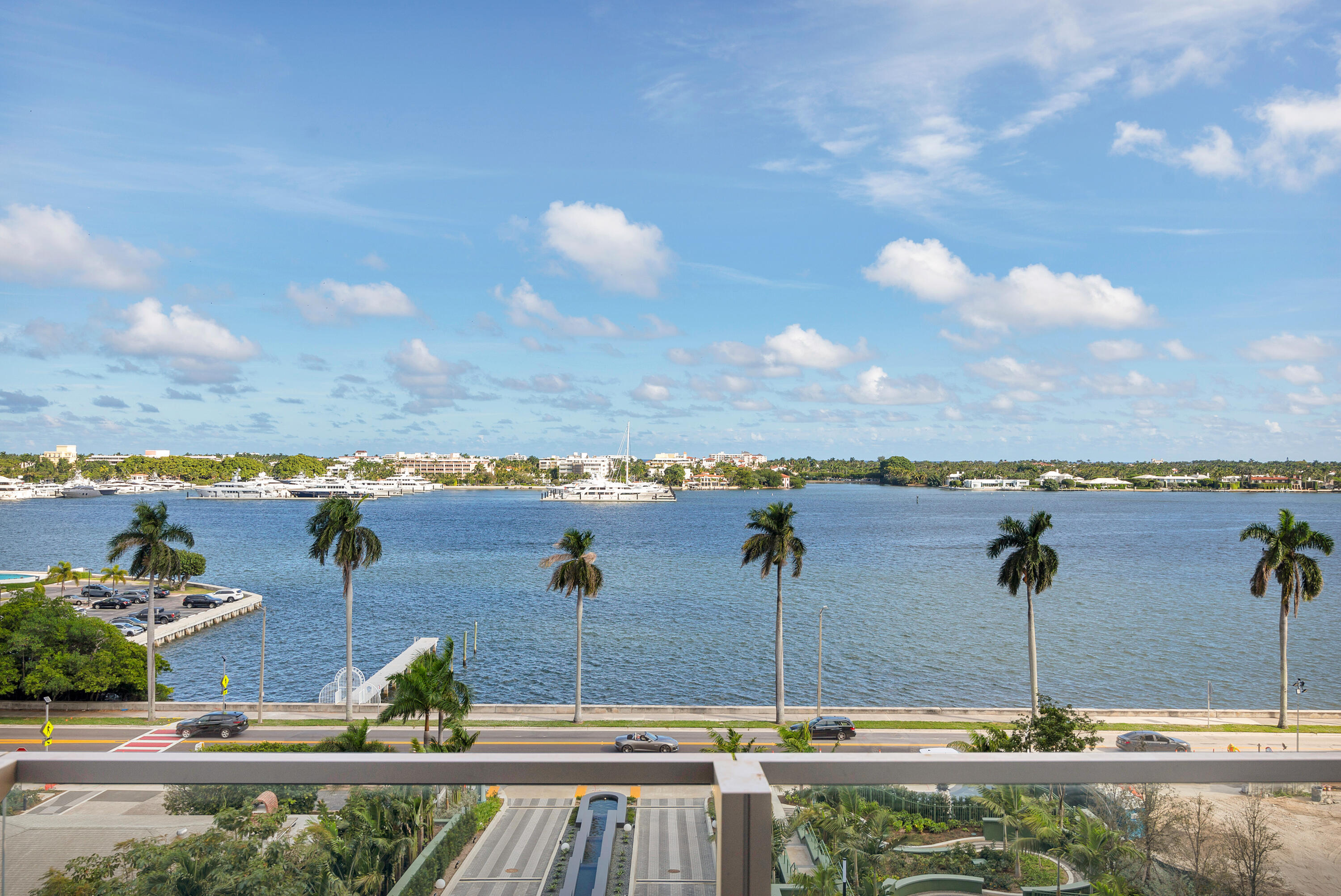 1333 S FLAGLER Drive 402
