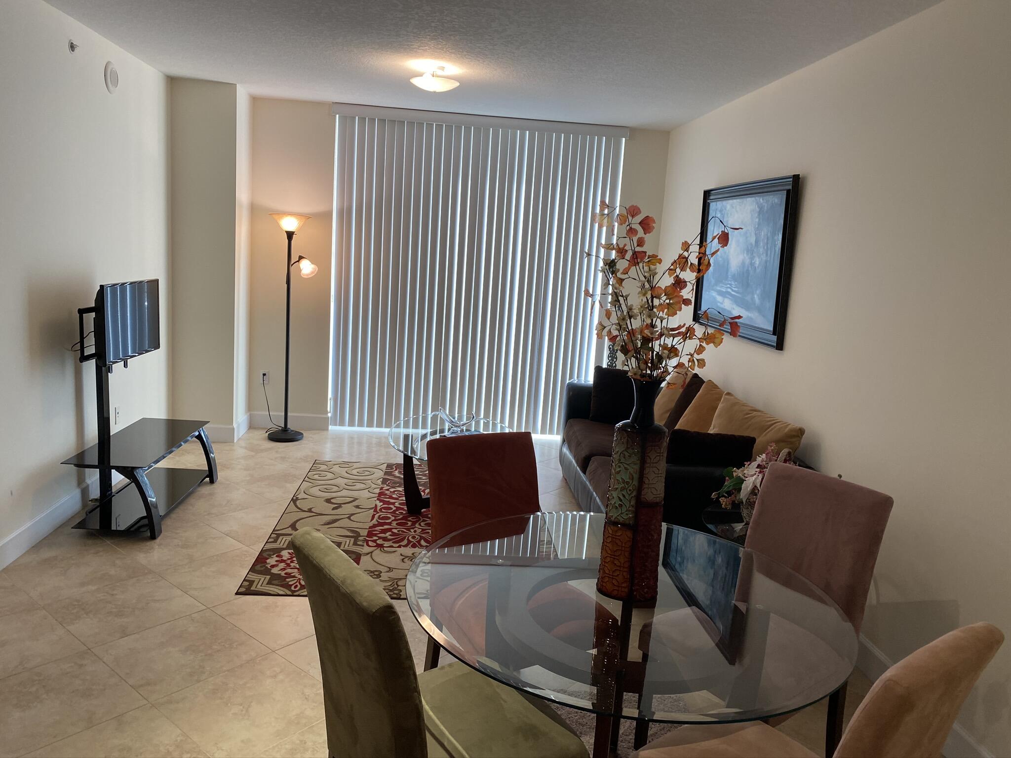 550 Okeechobee Boulevard 1618