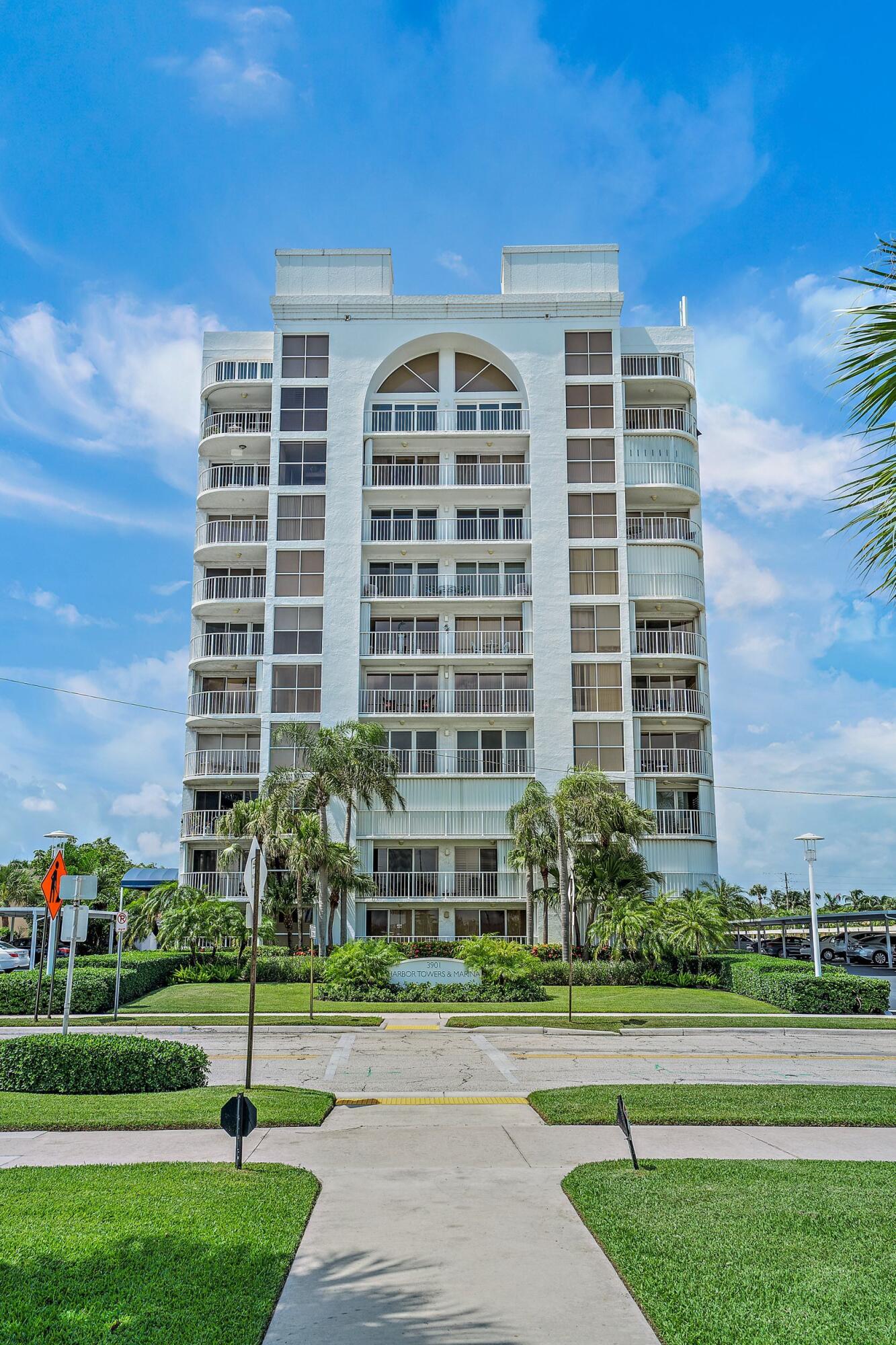 3901 S Flagler Drive 1104