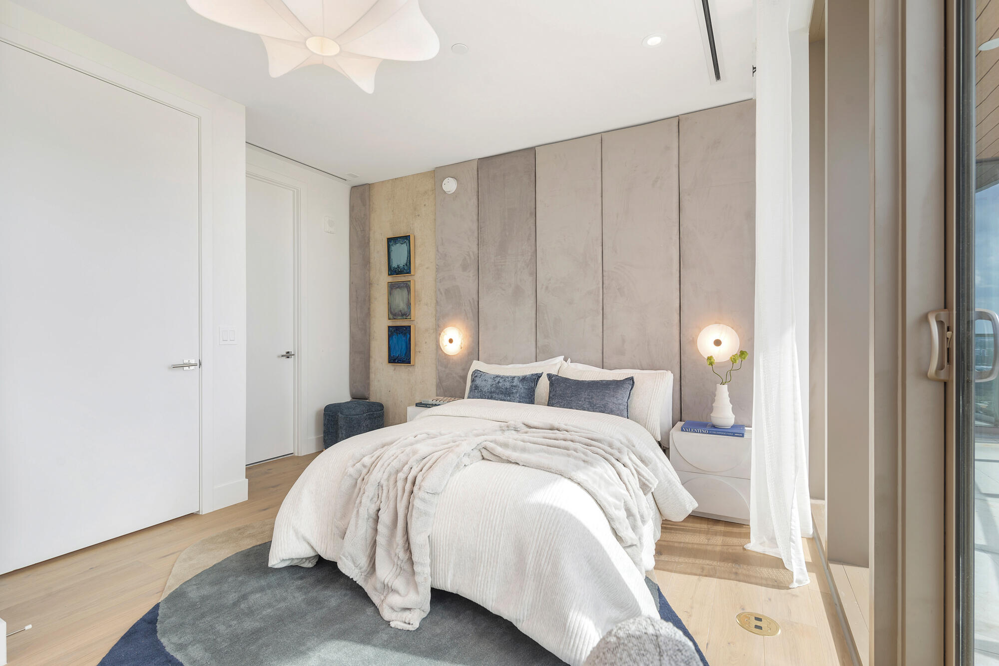 1333 S Flagler Drive 2202