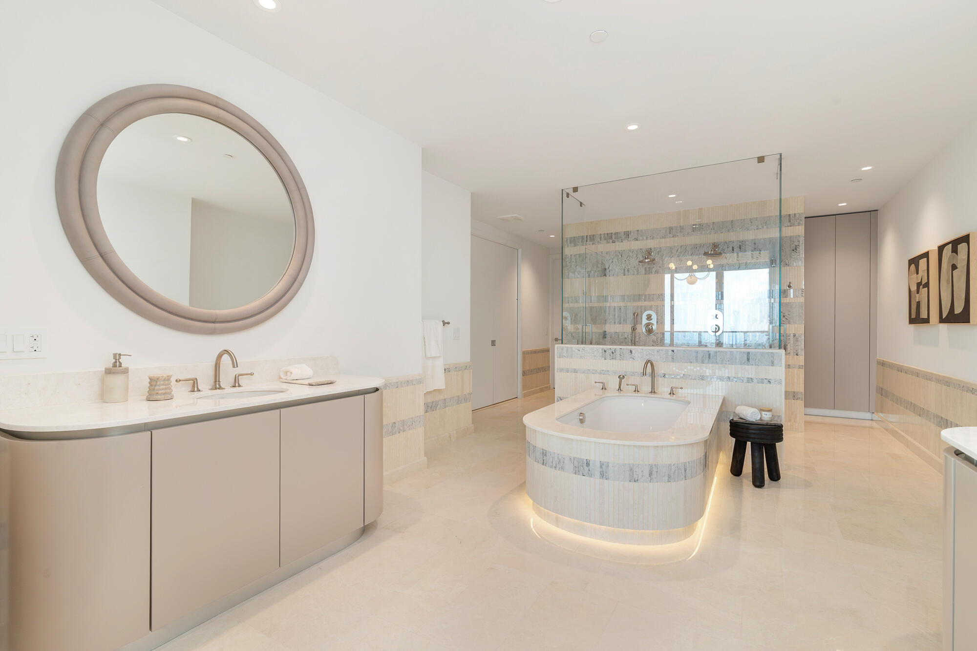 1333 S Flagler Drive 2202