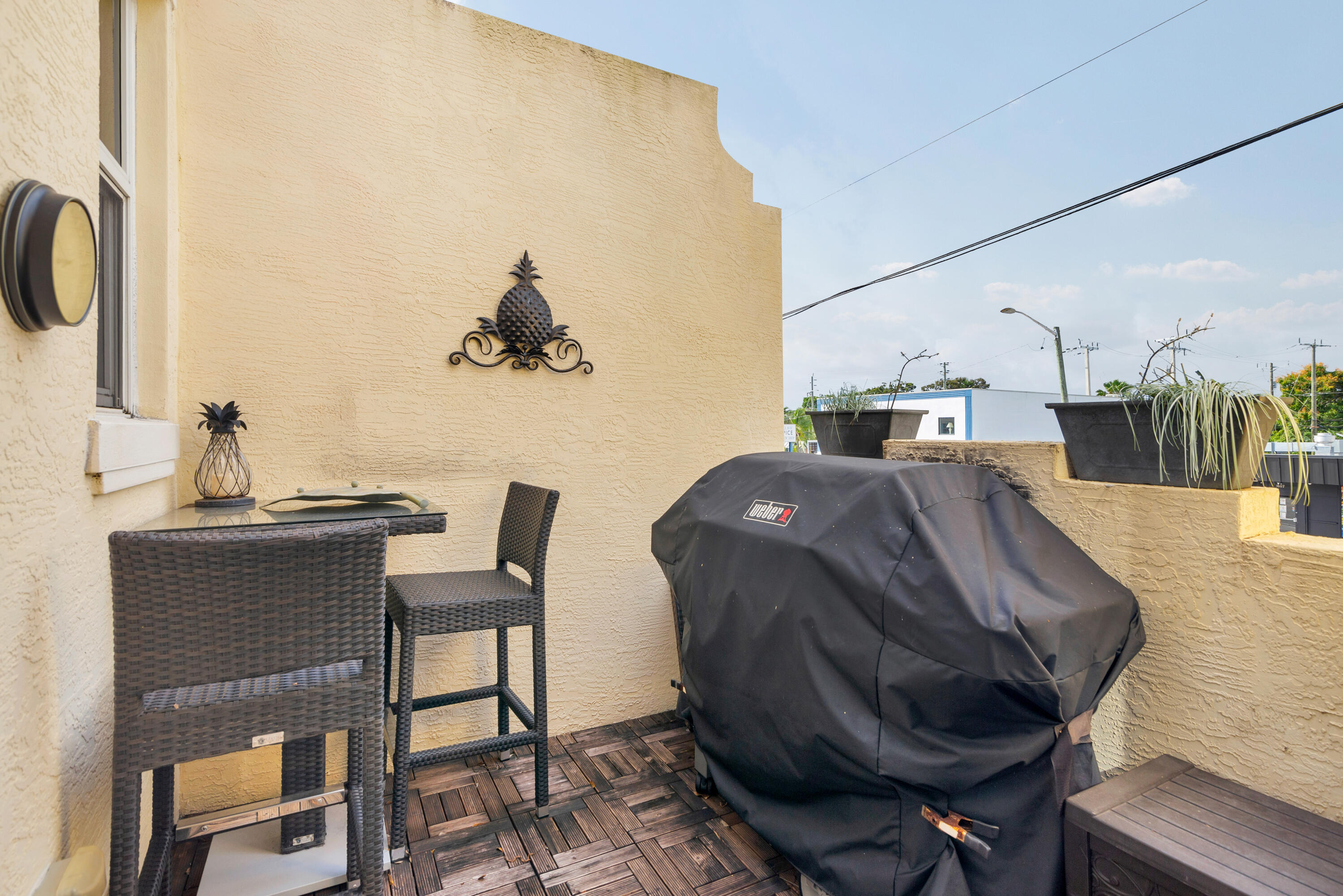 3600 S Dixie Highway 200