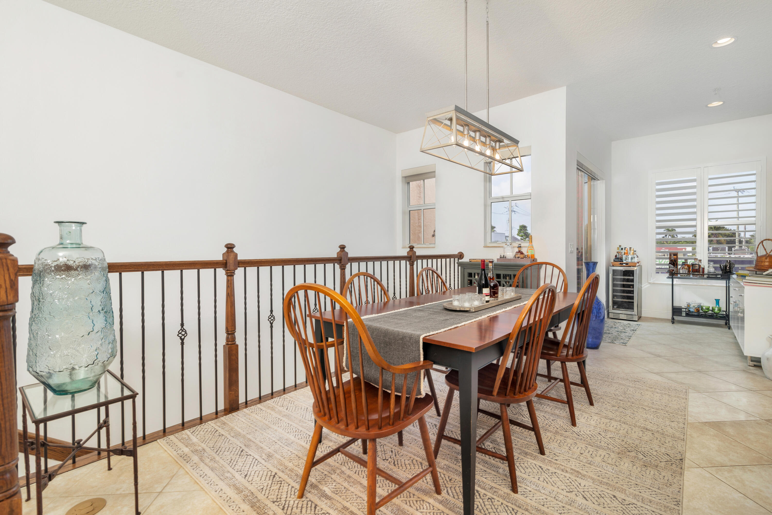 3600 S Dixie Highway 200