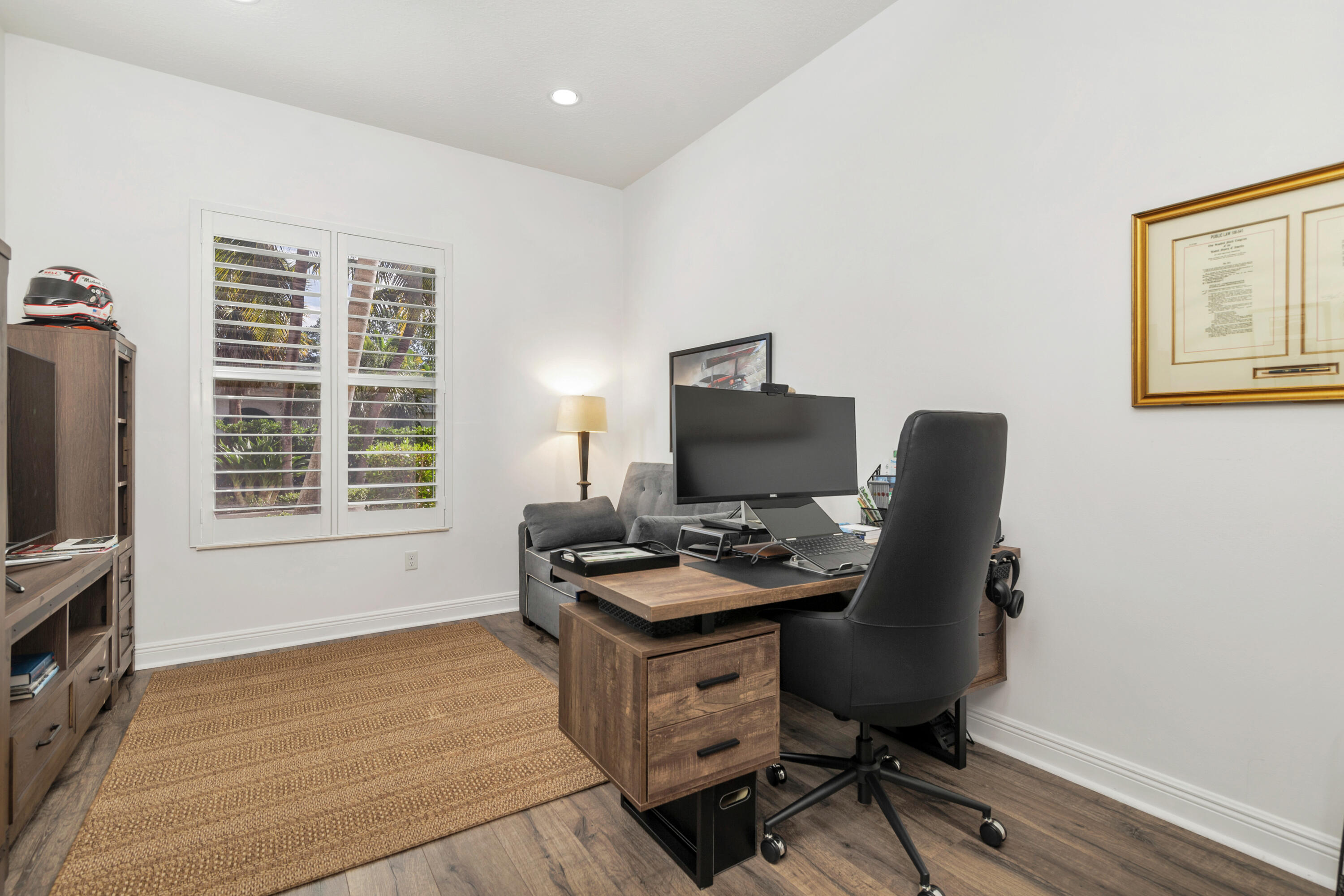 3600 S Dixie Highway 200