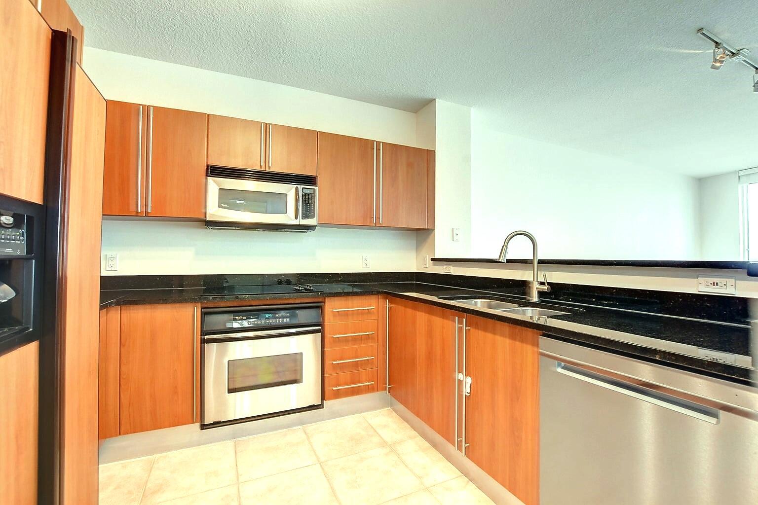 1551 N Flagler Drive 806
