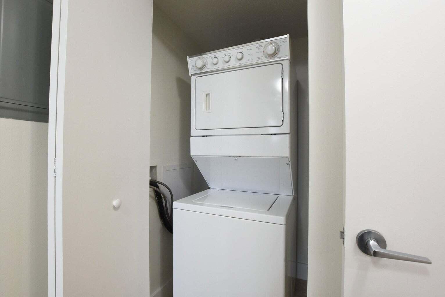 1551 N Flagler Drive 806
