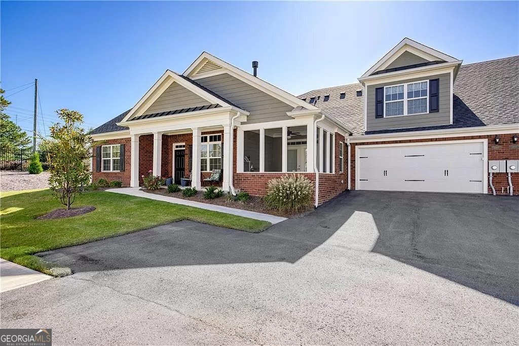 3745 Ridgehurst Lane # 809