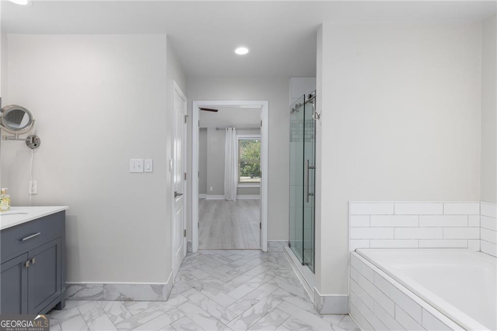 2905 The Terraces Way