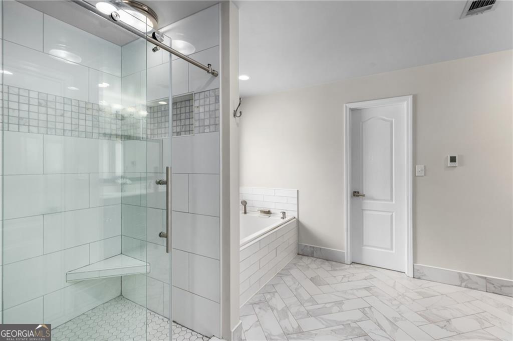 2905 The Terraces Way