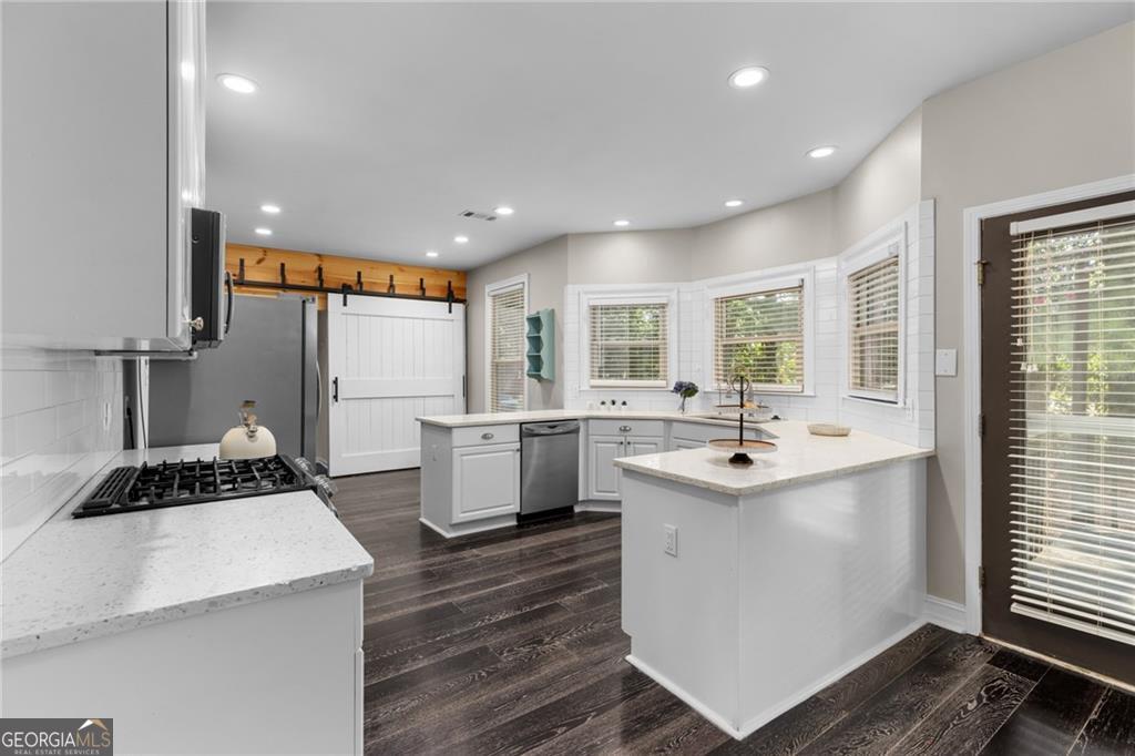 2905 The Terraces Way