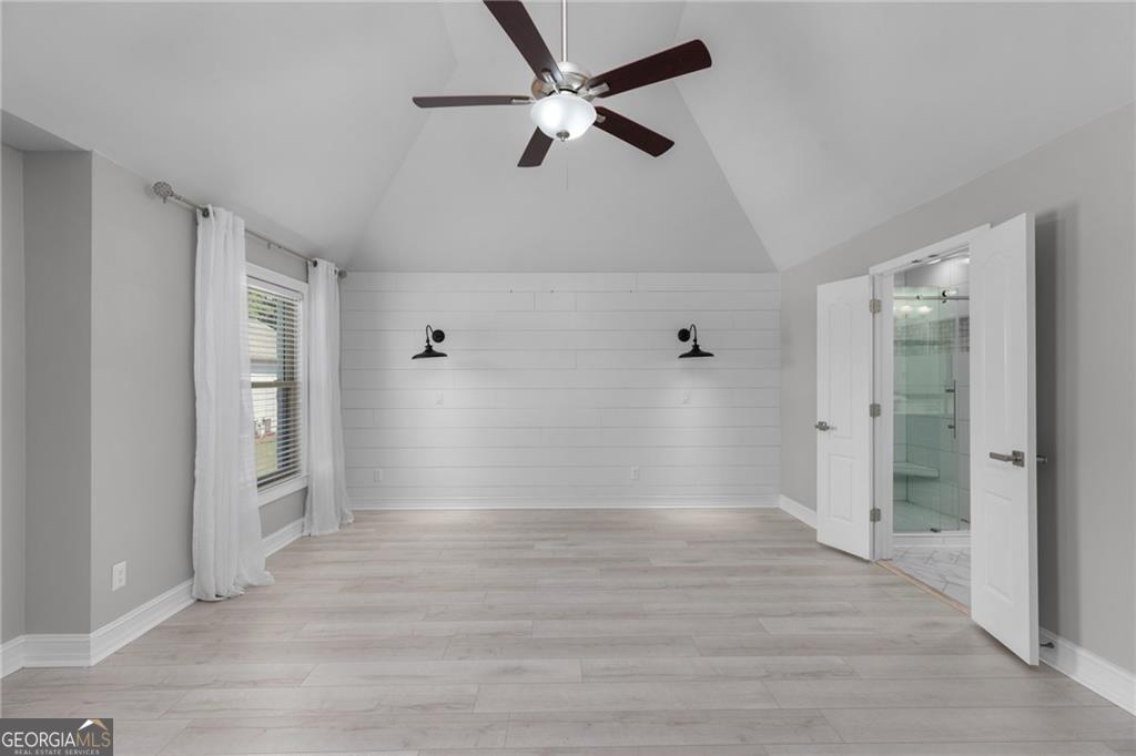 2905 The Terraces Way