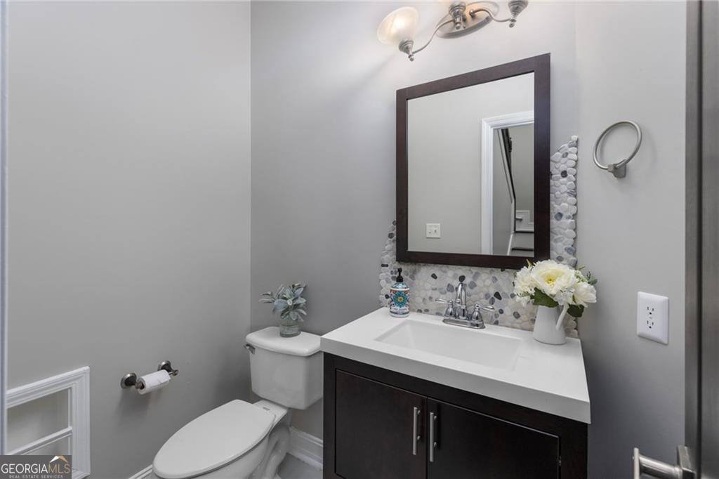 2905 The Terraces Way