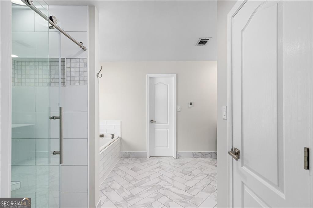 2905 The Terraces Way