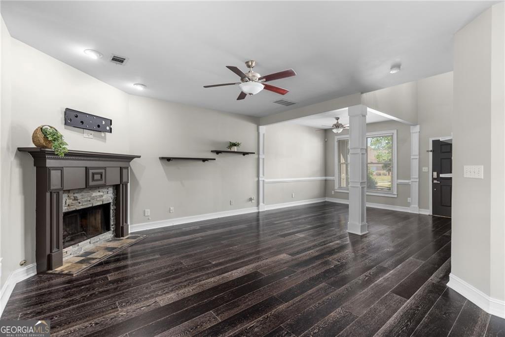 2905 The Terraces Way