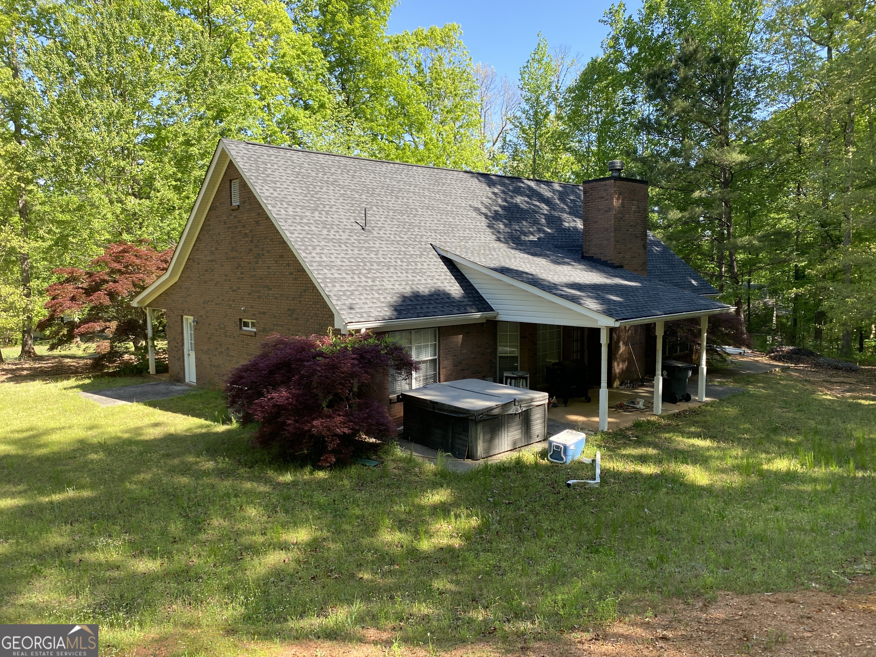 312 Cascade Court