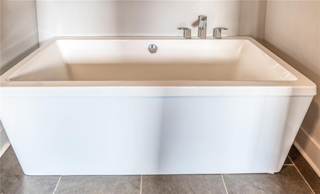 2030 Main Street NW Unit 304