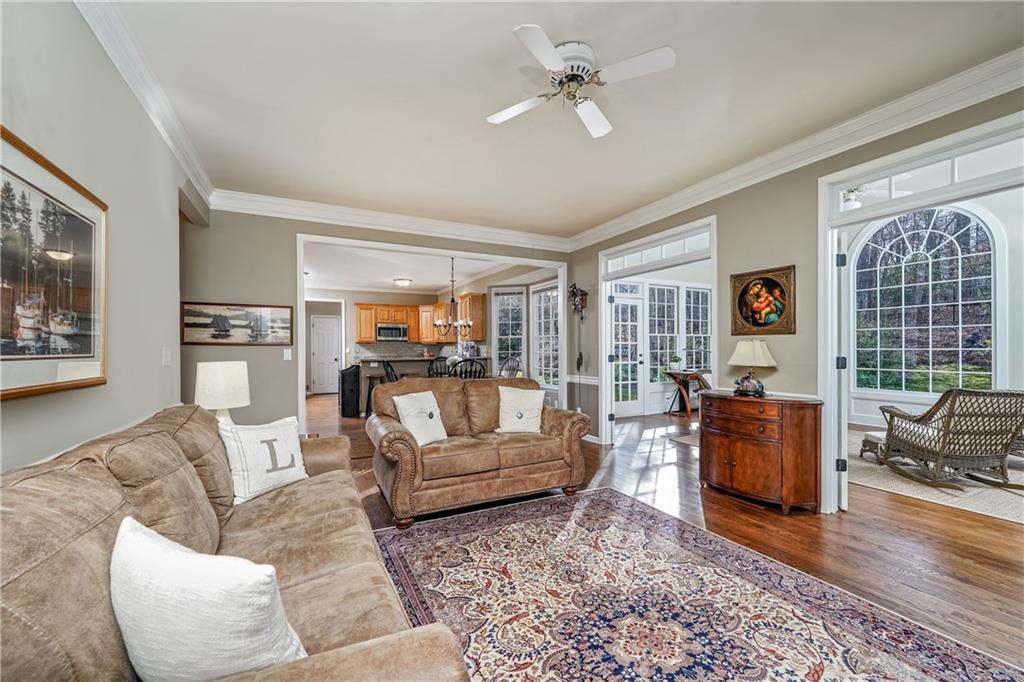 3980 Devon Oaks Drive NE