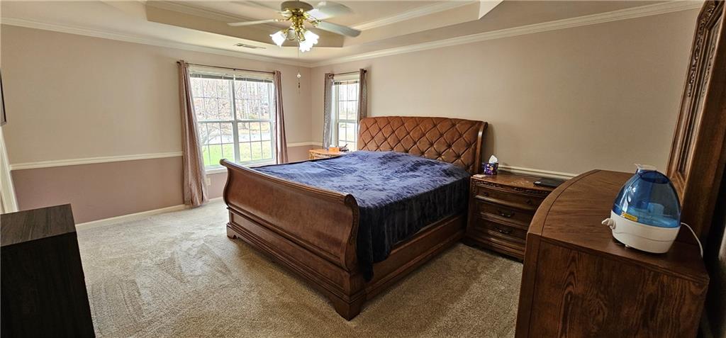 5935 Rolling Oaks Drive