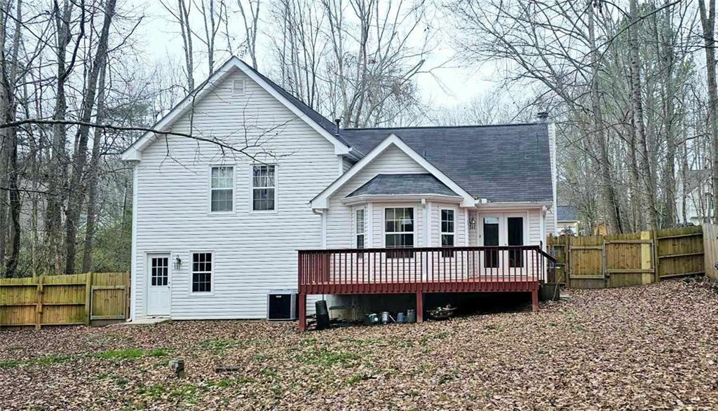 5935 Rolling Oaks Drive