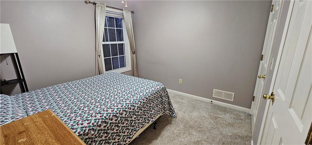 5935 Rolling Oaks Drive