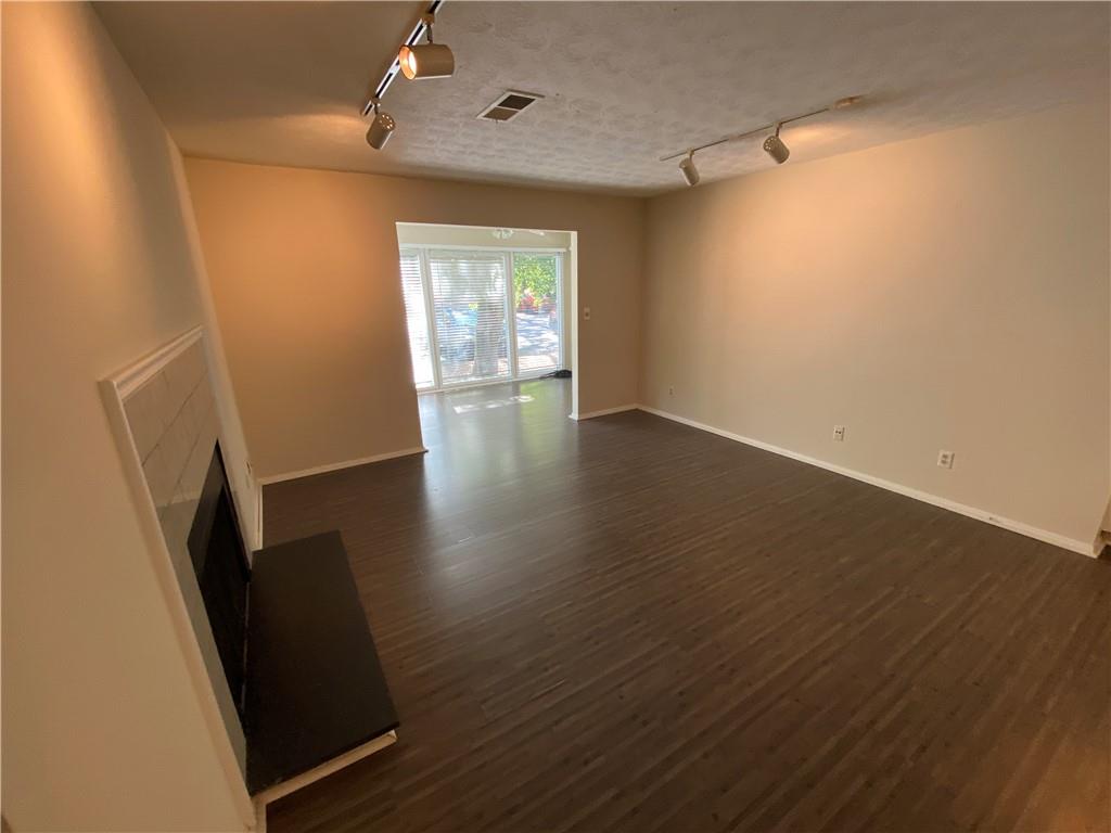 1650 Roanoke Place SE