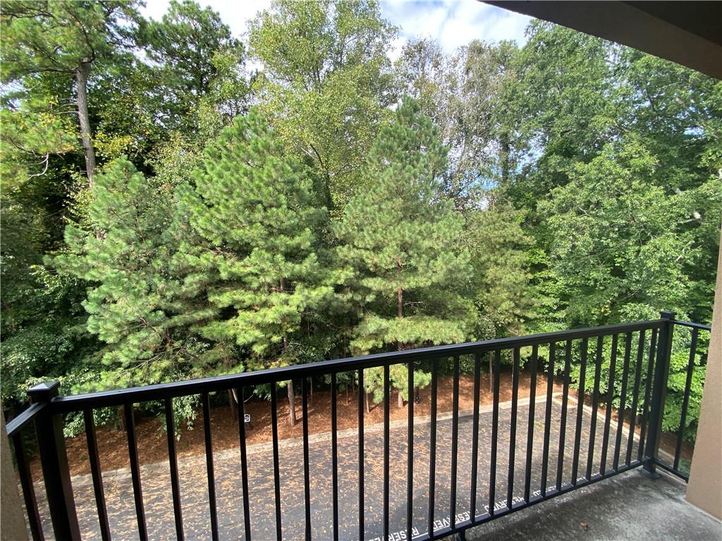 2405 Stratford Commons Unit 2405