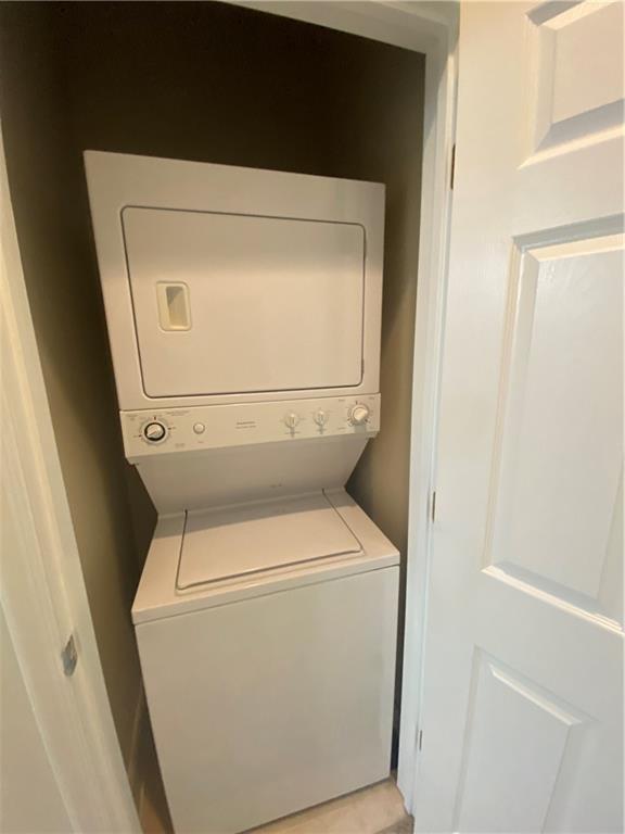 2405 Stratford Commons Unit 2405