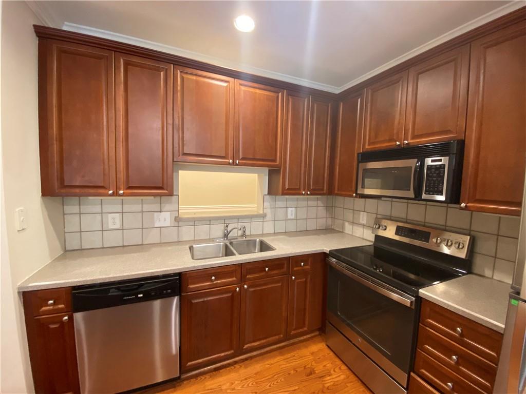 2405 Stratford Commons Unit 2405