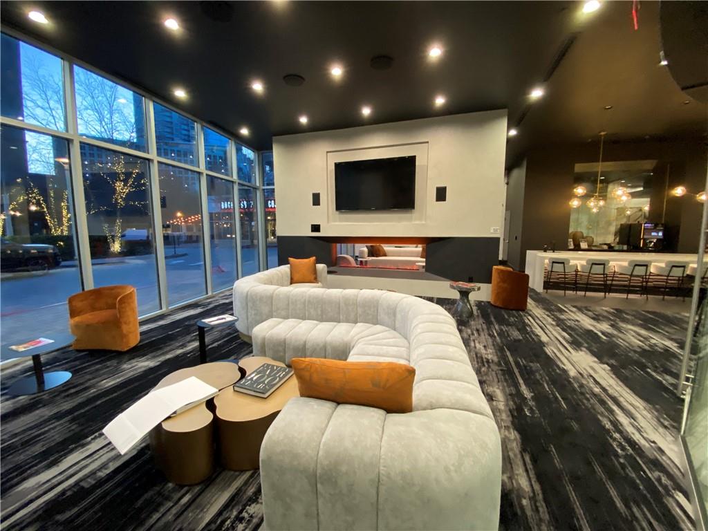 3324 Peachtree Road NE Unit 2118