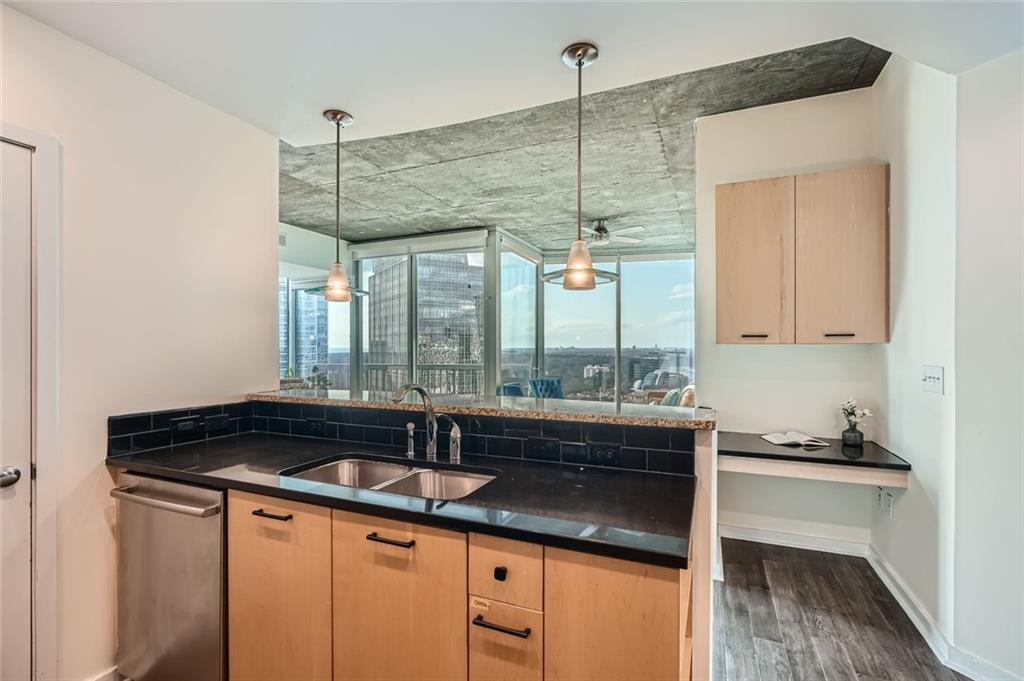 3324 Peachtree Road NE Unit 2118