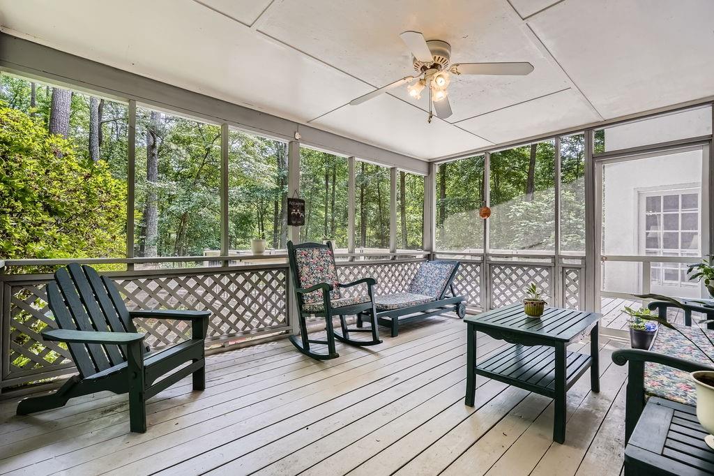 5161 Hermitage Drive