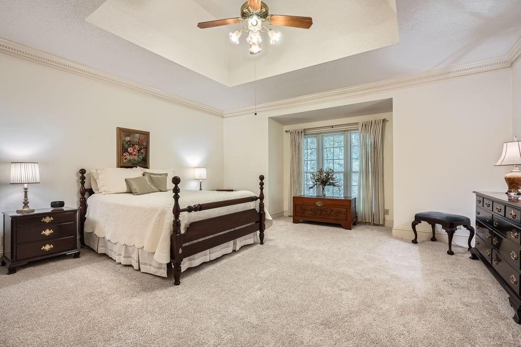 5161 Hermitage Drive