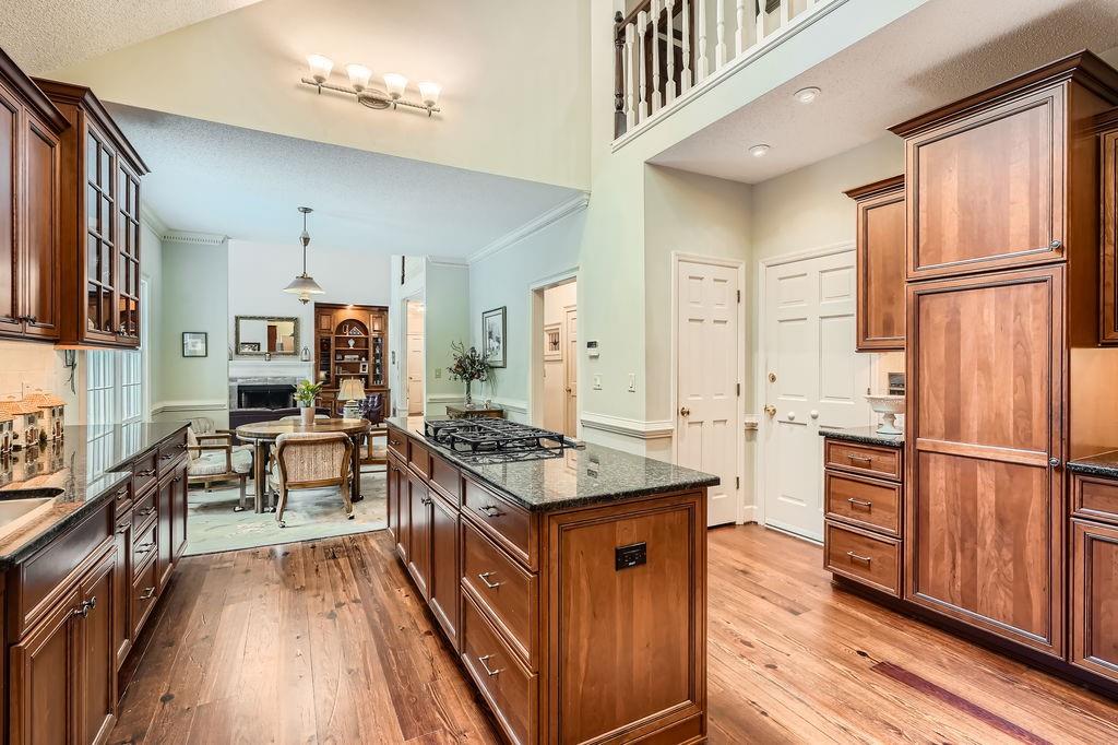 5161 Hermitage Drive