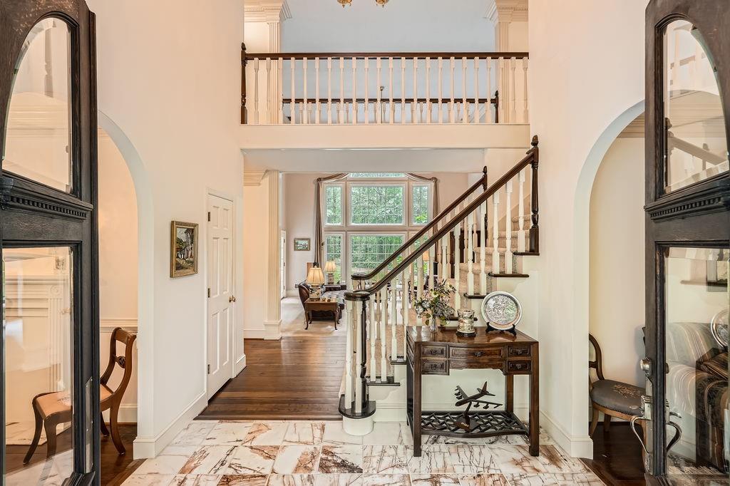 5161 Hermitage Drive