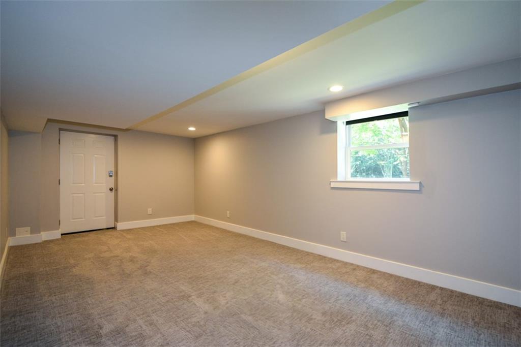 2116 Strasburg Court