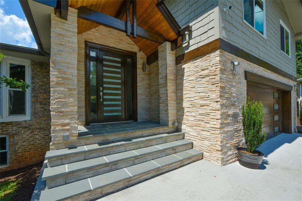 2116 Strasburg Court